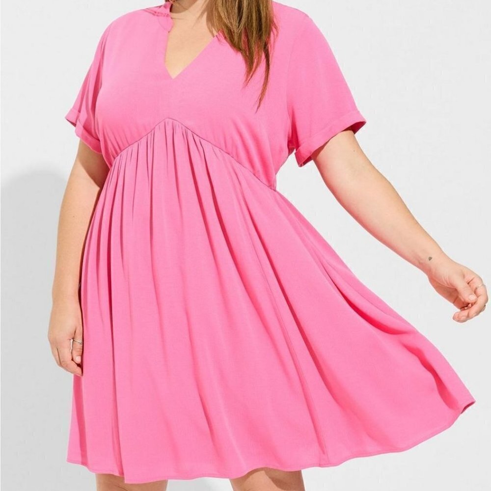 Torrid - Mini Washable Gauze Hi Low Waist Tunic Dress in Pink Sangria Su…​​​​​ - Picture 11 of 13
